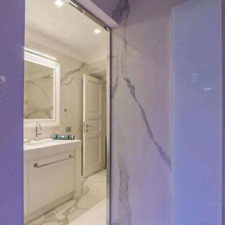 بيت للعطل Reale Luxury