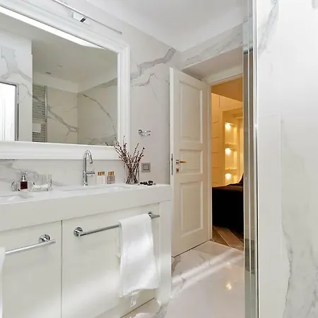 Reale Luxury * Rome